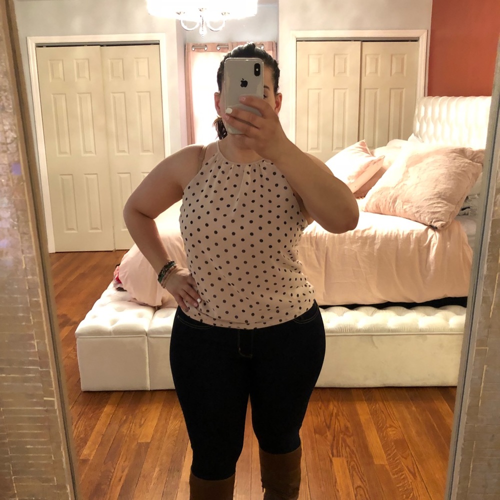 Cute express top - Picture 2 of 5